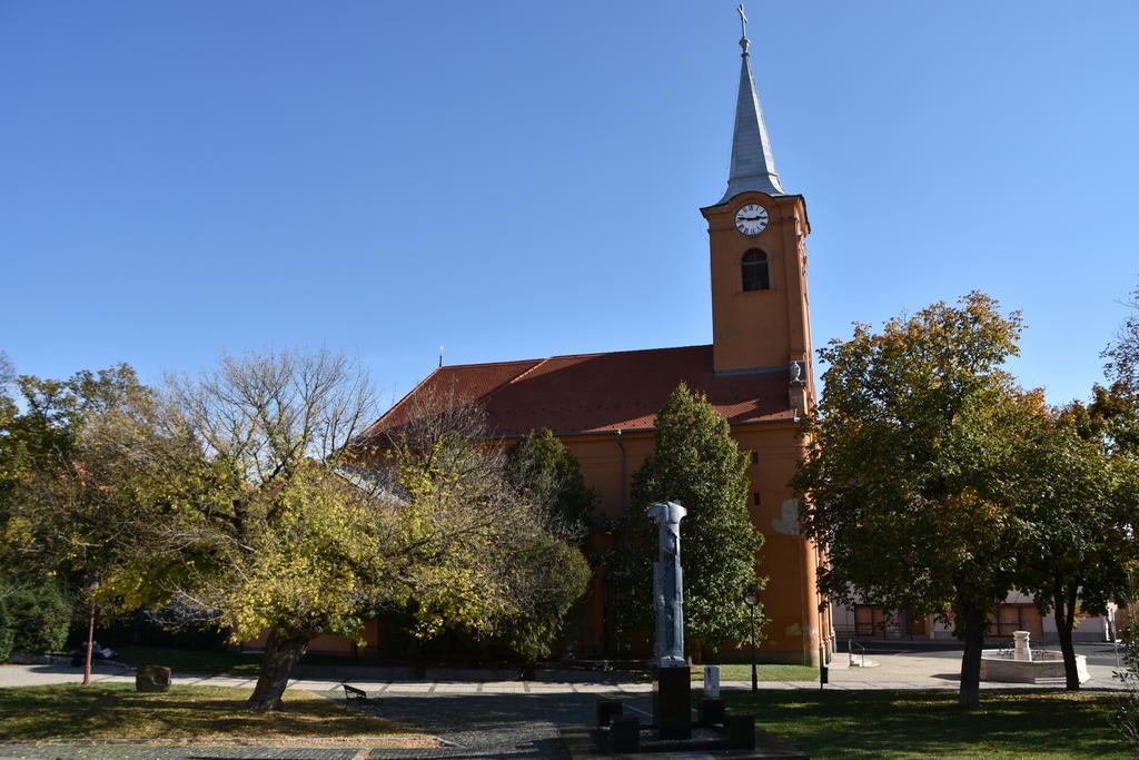 Malomszeg Apartman Pecs Exterior photo